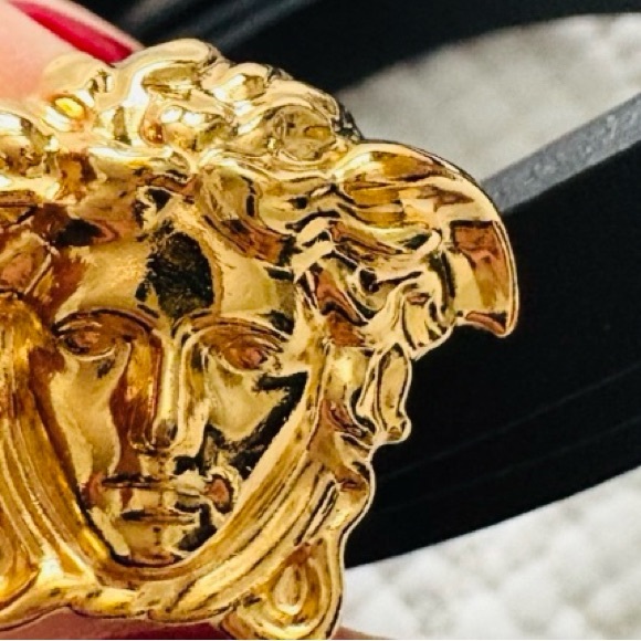 Versace La Medusa Leather Belt Authentic - Picture 4 of 11